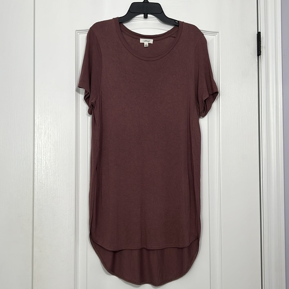 Aritzia Wilfred High/Low Top - Picture 3 of 4